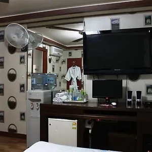 Picasso Jongno Seúl